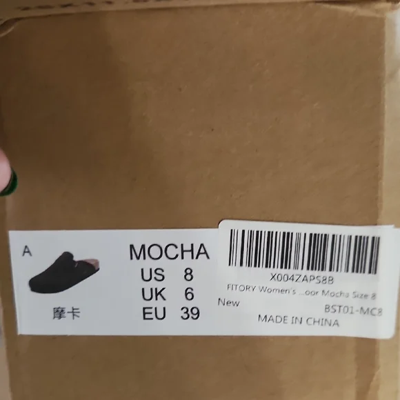 Clogs - Picture 5 of 5